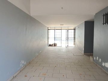 VENTA CASA 4 AMBIENTES PILETA COCHERA PADUA CENTRO