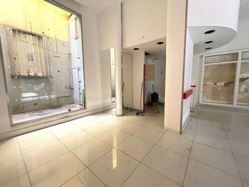 VENDE LOCAL COMERCIAL 70 m2 CUB FLORES