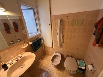 Alquiler casa 4 dormitorios en 5ta sección