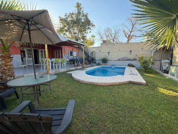 VENTA CASA+DPTO+PILETA CALLE SAN MARTIN LAS HERAS