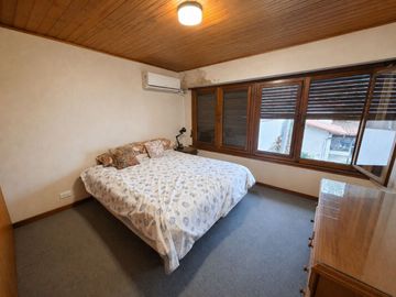 VENTA CASA 6 AMB PILETA QUINCHO FLORIDA OESTE