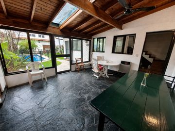 VENTA CASA 6 AMB PILETA QUINCHO FLORIDA OESTE