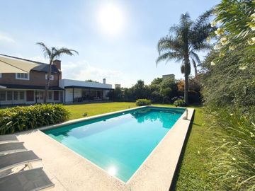 Casa en venta en Coronel Brandsen