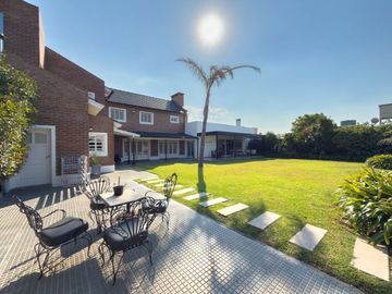 Casa en venta en Coronel Brandsen