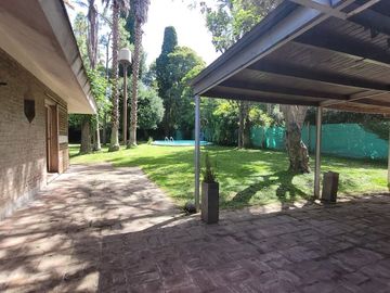 Casa en Venta 3 dormitorios Villa Elisa