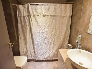 VENTA DEPARTAMENTO 3 DORMITORIOS COCHERA CENTRO