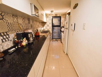 VENTA DEPARTAMENTO 3 DORMITORIOS COCHERA CENTRO