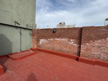 VENTA DEPARTAMENTO 3 DORMITORIOS COCHERA CENTRO