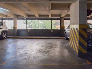 Venta Cocheras en Barrio Norte Lote de 4 Unidades