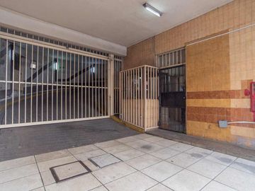 Venta Cochera en Barrio Norte