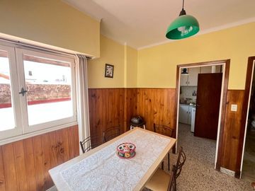 VENTA DPTO 5 AMBIENTES MIRAMAR