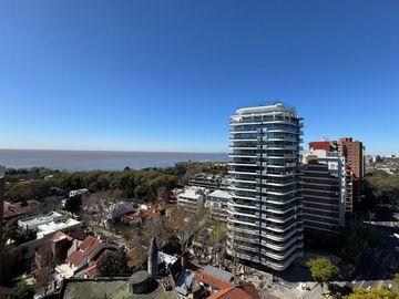 Vista panorámica al río piso 12 · 150m², La Lucila