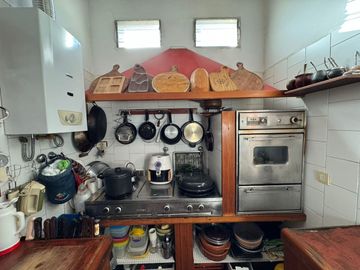 Vivienda en PA con 3 dormitorios + depósito en PB.