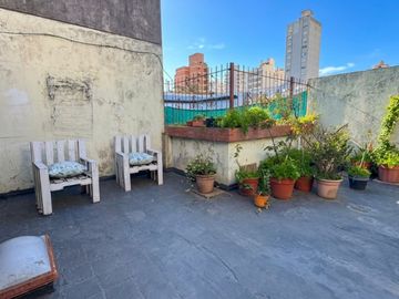 DEPARTAMENTO DE DOS DORMITORIOS, QUINCHO Y TERRAZA
