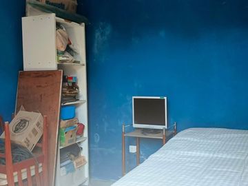 Casa 3 dormitorios en venta Los Hornos