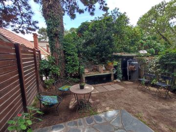 Venta departamento 3 ambientes parrilla y garaje