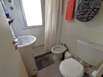 Venta departamento 3 ambientes parrilla y garaje