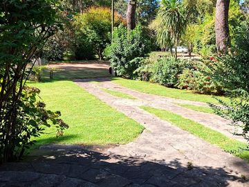 Casa a la venta en Pinamar zona iglesia