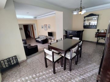 VENTA CASA 5 AMBIENTES QUINCHO COCHERA 2 AUTOS