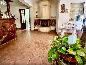 PH 4 ambientes venta Mataderos con jardin y pileta