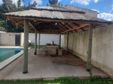 CASA VENTA GENERAL RODRIGUEZ 4 DOR. PILETA QUINCHO
