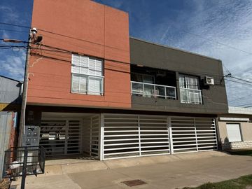 VENTA DPTO 1 DORMITORIO + COCHERA EN ZONA FACULTAD