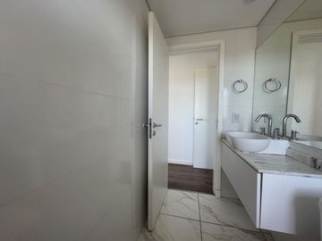 Departamento 2 Dormitorios NOBU HOUSSING c/Cochera