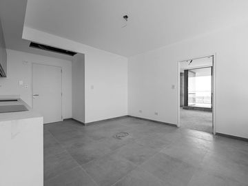 VENTA DEPARTAMENTO NUÑEZ CUATRO AMBIENTES EN TORRE
