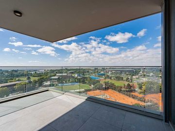 VENTA DEPARTAMENTO NUÑEZ CUATRO AMBIENTES EN TORRE