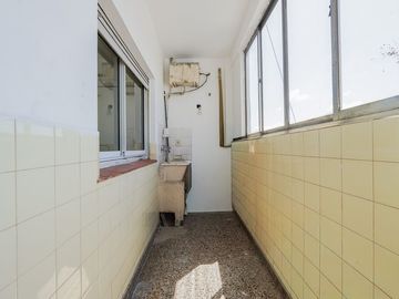 VENTA DEPARTAMENTO 4 AMBIENTES BALVANERA