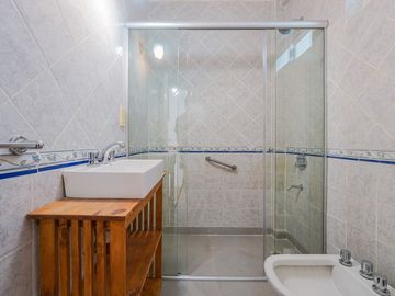 VENTA DEPARTAMENTO 4 AMBIENTES BALVANERA