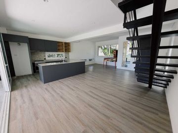 CASA EN VENTA 4 AMB. A ESTRENAR CON PILETA PACHECO