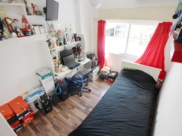 Venta depto 3 amb Patio y Cochera Villa del Parque