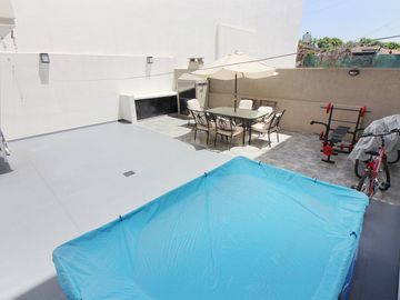 Venta depto 3 amb Patio y Cochera Villa del Parque