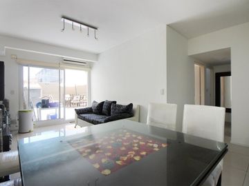 Venta depto 3 amb Patio y Cochera Villa del Parque