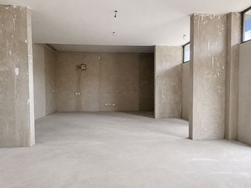 VENTA LOCAL COMERCIAL A ESTRENAR SANTOS LUGARES