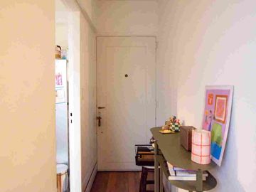 Venta depto dos ambientes con patio en Versalles