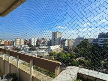 PISO UNICO 5 AMBIENTES COCHERA SEGURIDAD 24HS