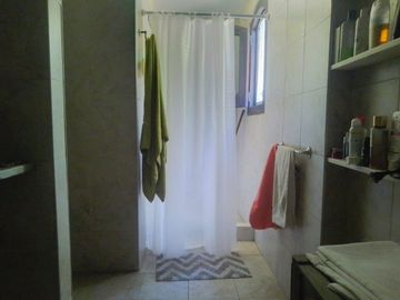 CASA VENTA 1.6 HECTÁREAS CON INVERNACULO ABASTO