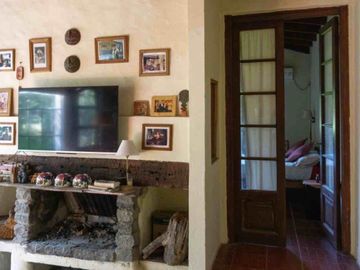 CASA VENTA 1.6 HECTÁREAS CON INVERNACULO ABASTO