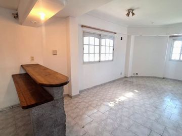 TRIPEX 5 AMBIENTES. LANUS OESTE