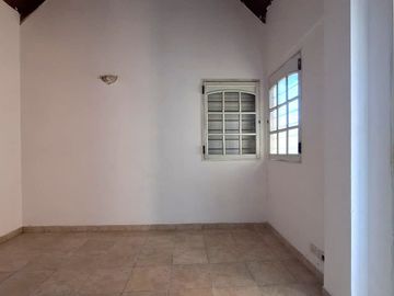 TRIPEX 5 AMBIENTES. LANUS OESTE