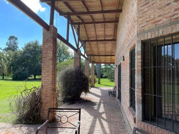 Alquiler chacra con chalet y área para producción