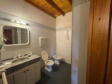 Alquiler chacra con chalet y área para producción