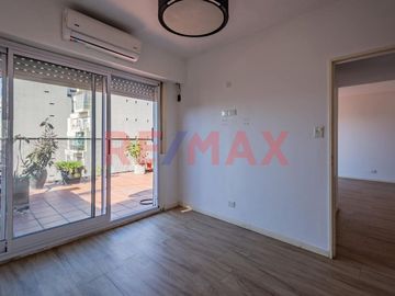 2 Amb con Gran Terraza Propia 30 m² y Parrilla