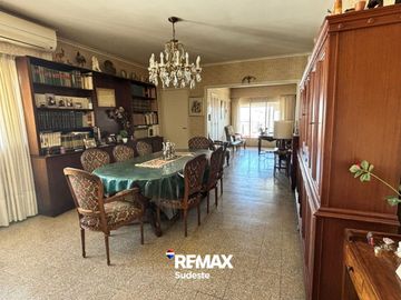 Venta Departamento 2 Dormitorios + 1 de Servicio