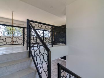 Venta casa 5 Amb en Barrio Terravista acep permuta