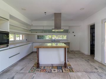 Venta casa 5 Amb en Barrio Terravista acep permuta