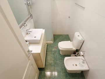 VENTA BELGRANO 2 AMBIENTES REFACCIONADO!