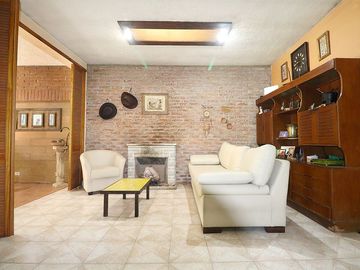 VENTA CASA EN SAAVEDRA LOTE PROPIO 250 m2